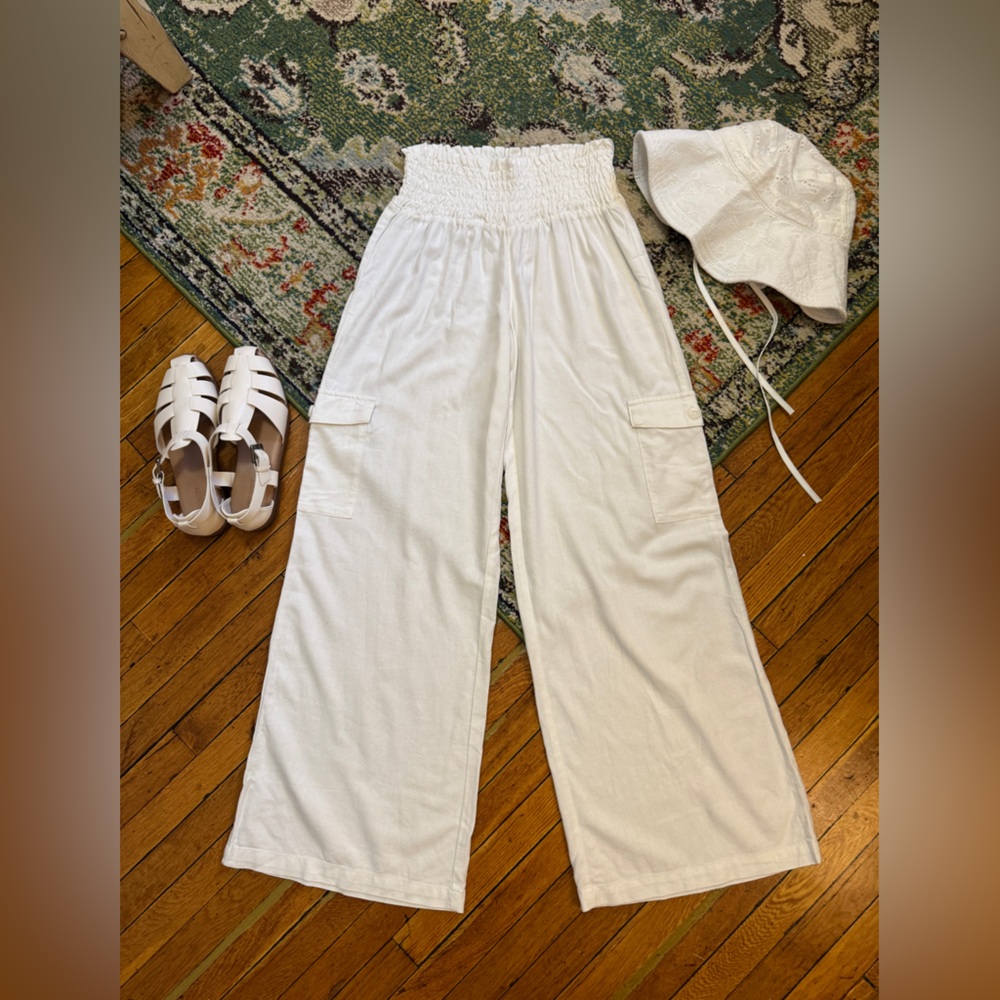 NEW White Wide-leg Pants with Pockets
